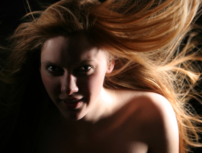 Kim Taylor : Amber : next page