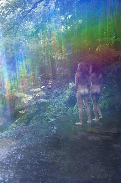 Olivia Locher : next page